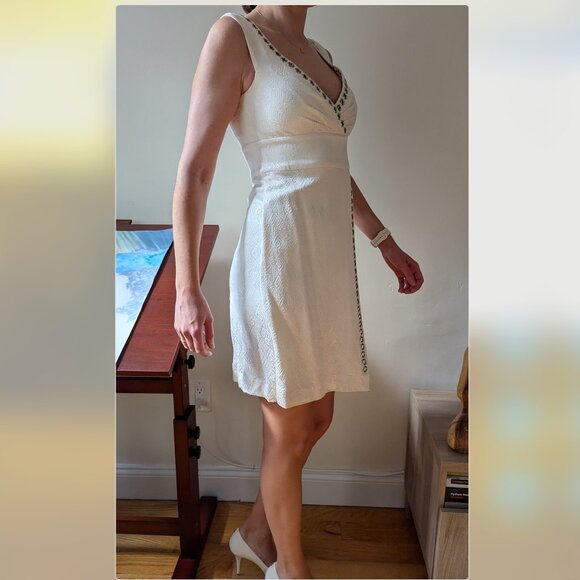 CATHERINE MALANDRINO White 100% Silk Grommet V Neck Cocktail Dress Size 4 - Picture 4 of 16